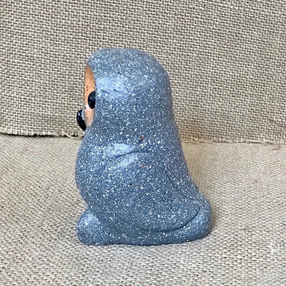 Speckled Gray Owl Figurine Kitsch Dark Academia Fairy Core Woodland Whimsical - Picture 4 of 6